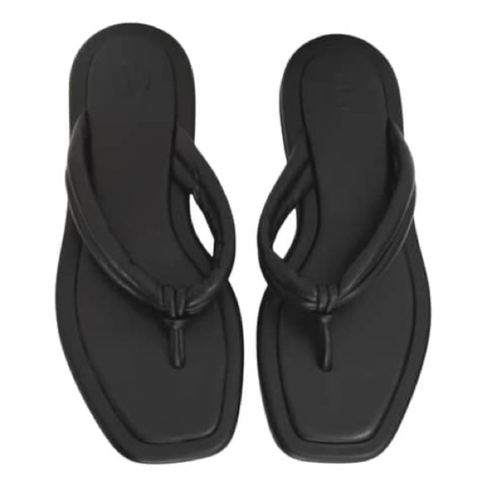 Massimo Dutti Black Leather flip flops EU 38 US 7.5